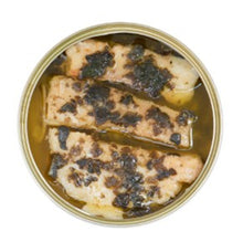 Load image into Gallery viewer, Costal Gourmet Hamper - Fettuccine, Cornish Hake, Butter and Seaweed and Extra Virgin Olive Oil