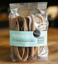 Load image into Gallery viewer, Costal Gourmet Hamper - Fettuccine, Cornish Hake, Butter and Seaweed and Extra Virgin Olive Oil