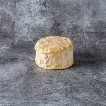 Load image into Gallery viewer, Solstice Cheese