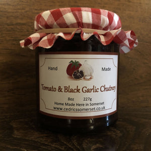 Our ‘Taste of the West’ 2021 Gold Award Winning Chutney.     A wonderful Chutney made with Tomatoes and black garlic   Serving Suggestion: Try in a Ham sandwich, as a dip, and of course along side your favourite cheese.   Made by Hand at Cedrics in Somerset, England in tiny batches. 