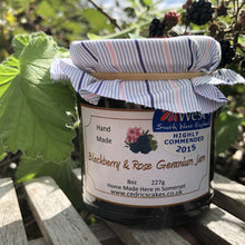Load image into Gallery viewer, Cedrics somerset blackberry and rose geranium jam