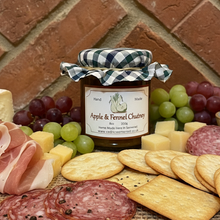 Load image into Gallery viewer, Apple &amp; Fennel Chutney
