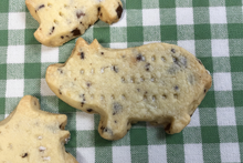 Load image into Gallery viewer, Chocolate Chip Shortbread Pigs
