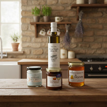 Load image into Gallery viewer, Cooking Box - Cedrics Gold Award Winning Blood Orange and chilli savoury Marmalade, Cedrics Honey, Dorset Sea Salt and Extra Virgin Olive Oil
