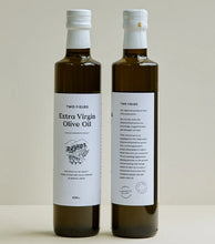 Load image into Gallery viewer, Costal Gourmet Hamper - Fettuccine, Cornish Hake, Butter and Seaweed and Extra Virgin Olive Oil
